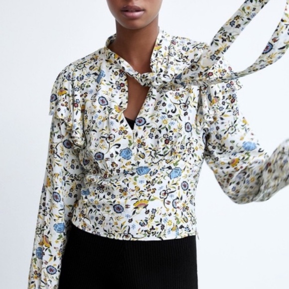 *New* Zara floral long sleeve top - Picture 2 of 4